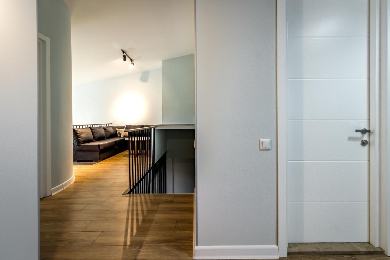 Modern Apartment In Old 트빌리시 외부 사진